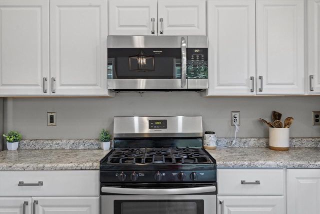 10011 Sheridan ROAD, Pleasant Prairie, WI 53158