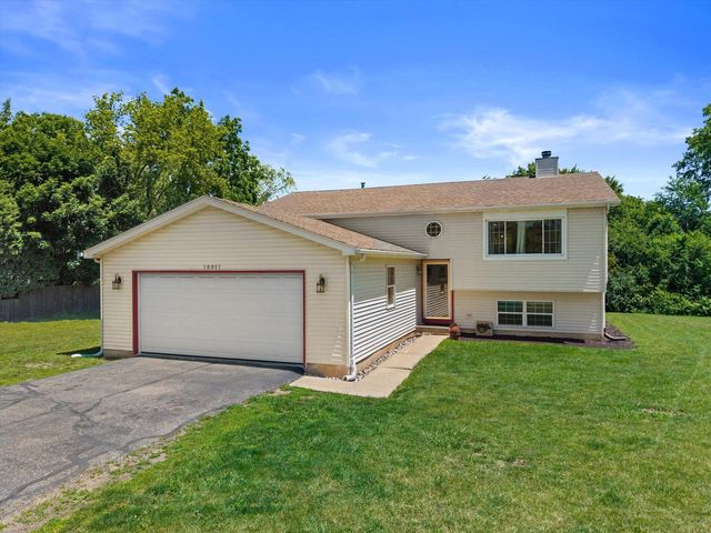 10011 Sheridan ROAD, Pleasant Prairie, WI 53158