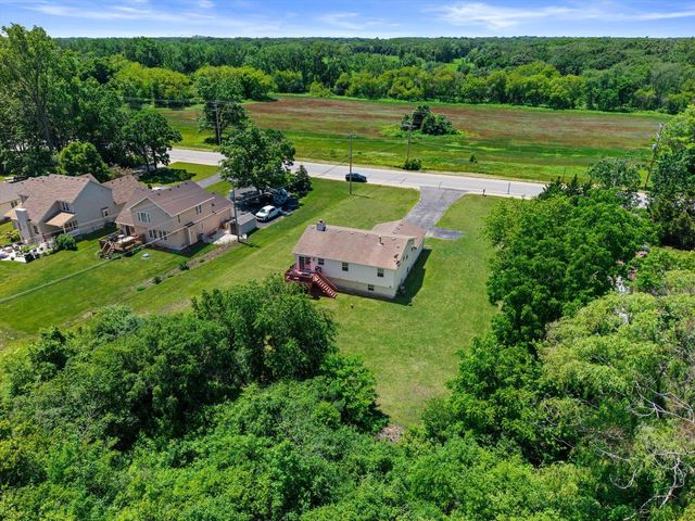 10011 Sheridan ROAD, Pleasant Prairie, WI 53158