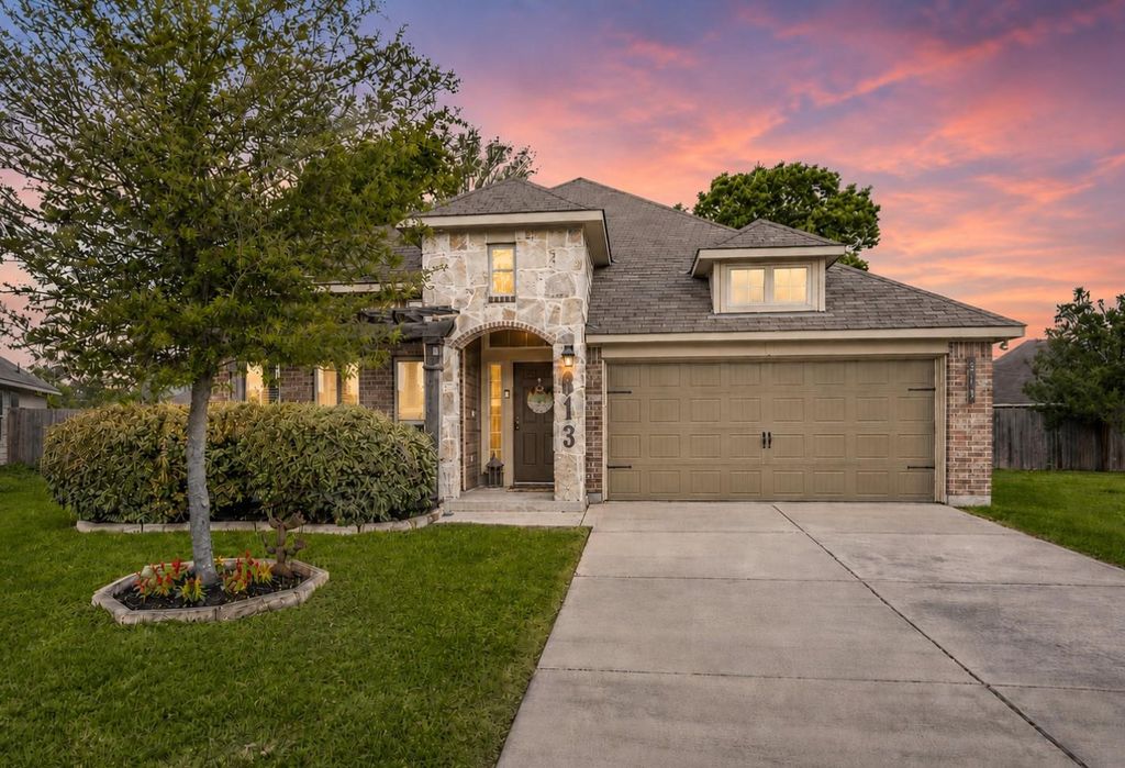 313 Brocks Court, Montgomery, TX 77356