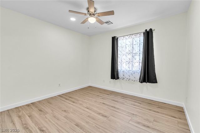 366 Penney View Court, North Las Vegas, NV 89032