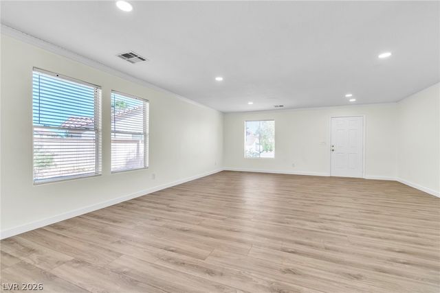 366 Penney View Court, North Las Vegas, NV 89032