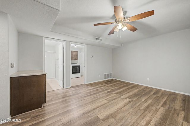 6844 W COLUMBINE Drive, Peoria, AZ 85381