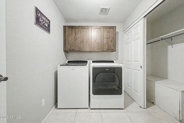 6844 W COLUMBINE Drive, Peoria, AZ 85381