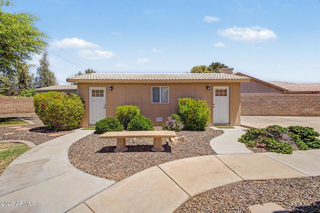 6844 W COLUMBINE Drive, Peoria, AZ 85381
