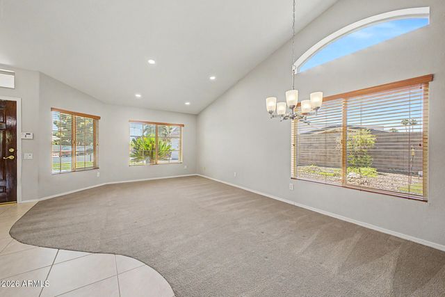 6844 W COLUMBINE Drive, Peoria, AZ 85381