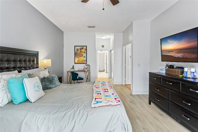 7650 NW 29th st, Margate, FL 33063