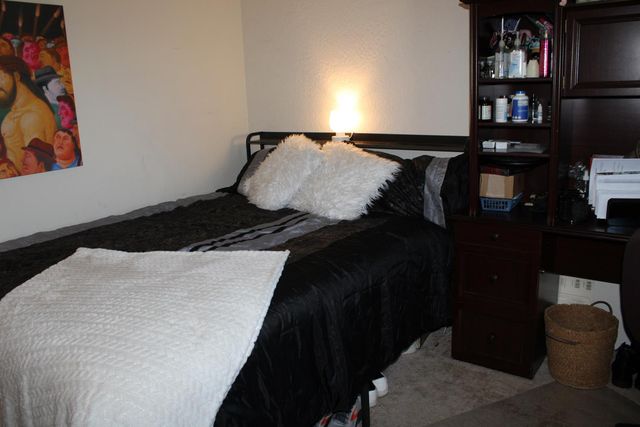 3907 E Acacia Avenue, Fresno, CA 93726