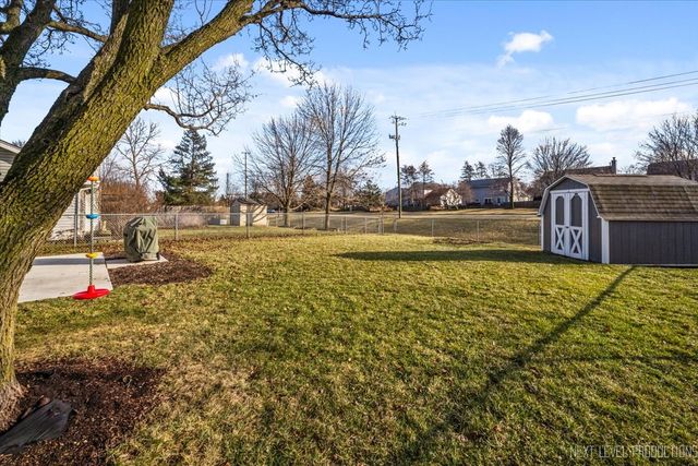 2465 Bristol Court, Aurora, IL 60504