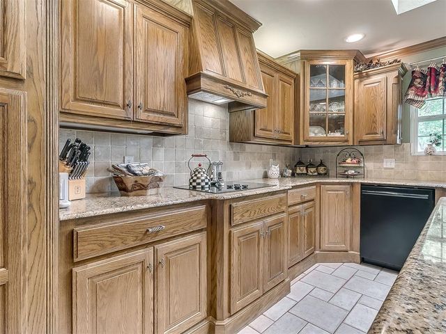 11050 Greenwood Drive, Piedmont, OK 73078