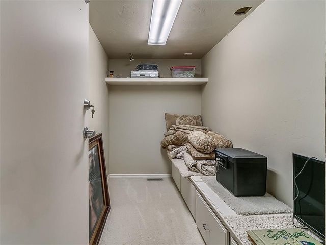 11050 Greenwood Drive, Piedmont, OK 73078