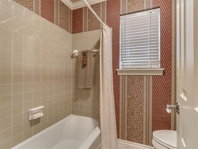11050 Greenwood Drive, Piedmont, OK 73078