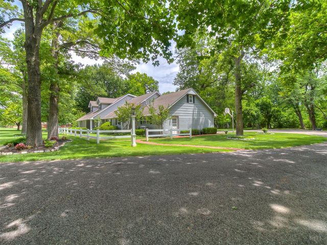 11050 Greenwood Drive, Piedmont, OK 73078