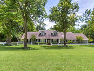 11050 Greenwood Drive, Piedmont, OK 73078