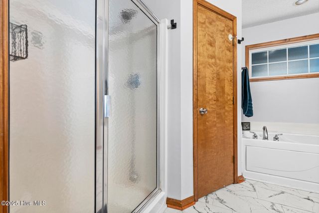 234 Bishop Drive, Jacksonville, NC 28540