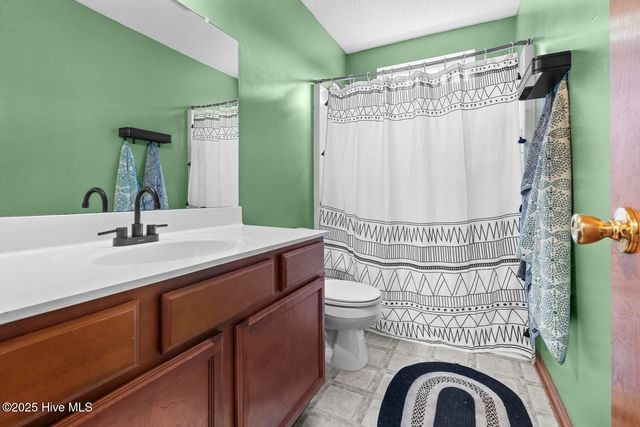 234 Bishop Drive, Jacksonville, NC 28540