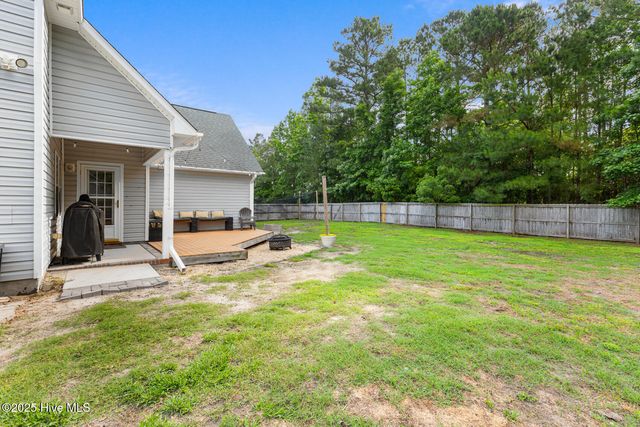 234 Bishop Drive, Jacksonville, NC 28540