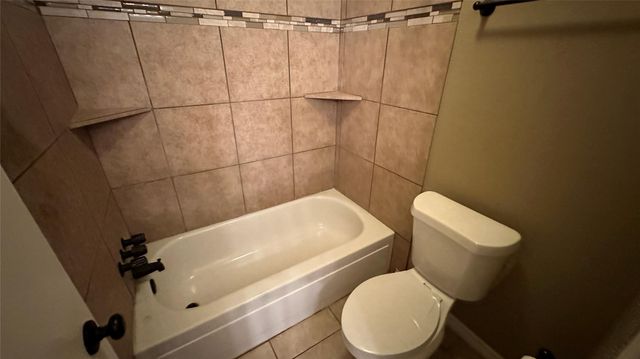 8607 Knoll Forest Drive, Humble, TX 77338