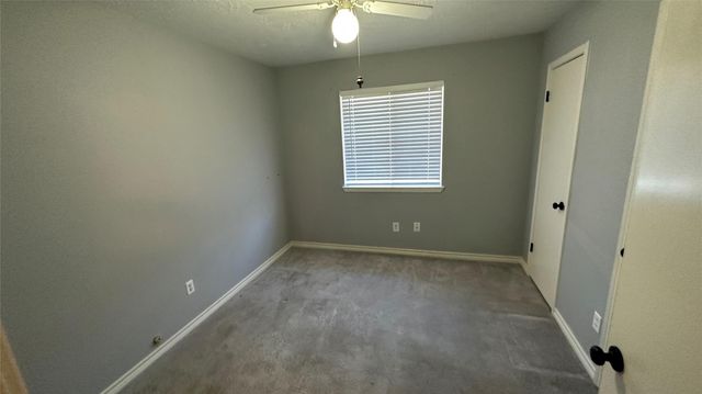 8607 Knoll Forest Drive, Humble, TX 77338