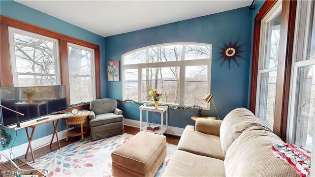 1113 State Street, Steubenville, OH 43952