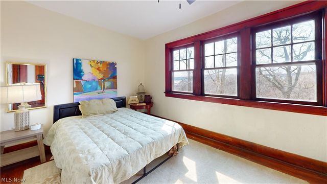 1113 State Street, Steubenville, OH 43952