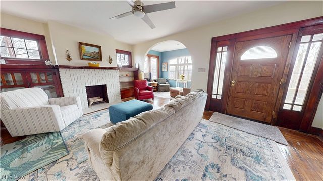 1113 State Street, Steubenville, OH 43952