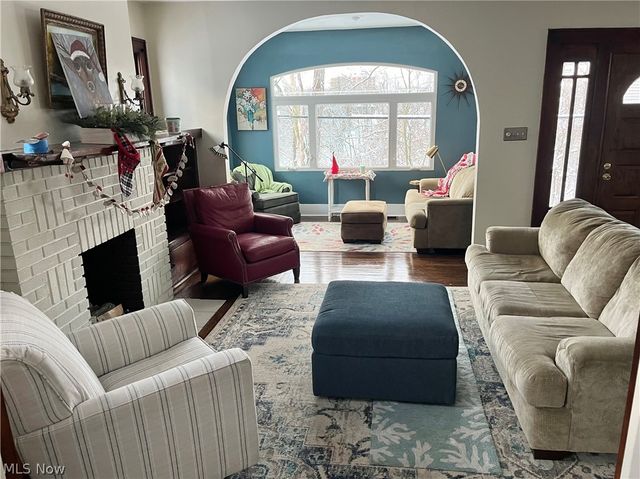 1113 State Street, Steubenville, OH 43952