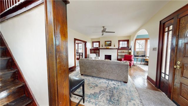 1113 State Street, Steubenville, OH 43952