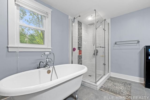 130 W Cherry Street, Wayland City, MI 49348