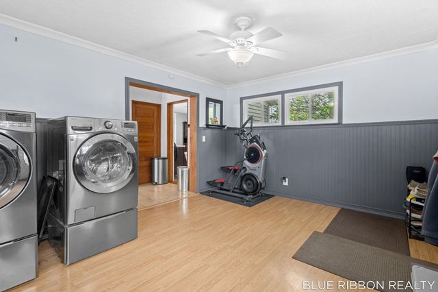 130 W Cherry Street, Wayland City, MI 49348