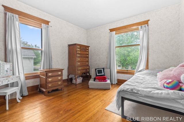 130 W Cherry Street, Wayland City, MI 49348