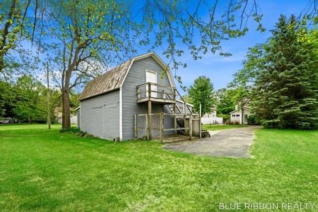 130 W Cherry Street, Wayland City, MI 49348