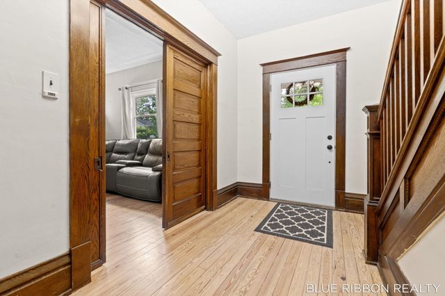 130 W Cherry Street, Wayland City, MI 49348