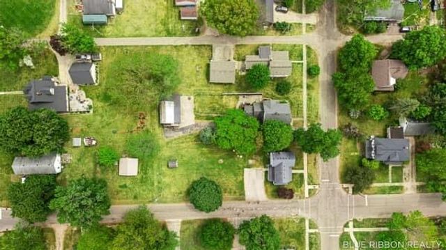 130 W Cherry Street, Wayland City, MI 49348