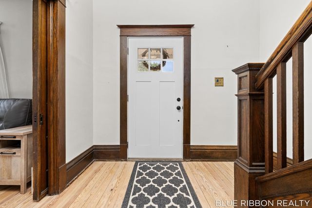 130 W Cherry Street, Wayland City, MI 49348