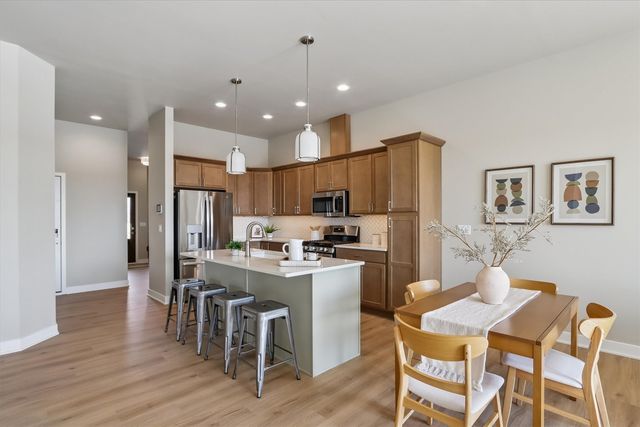 1015 Highland Trail, Solon, IA 52333