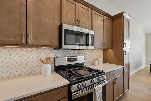 1015 Highland Trail, Solon, IA 52333