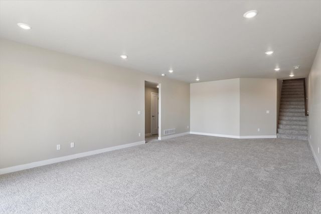 1015 Highland Trail, Solon, IA 52333