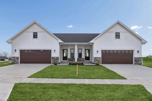 1015 Highland Trail, Solon, IA 52333