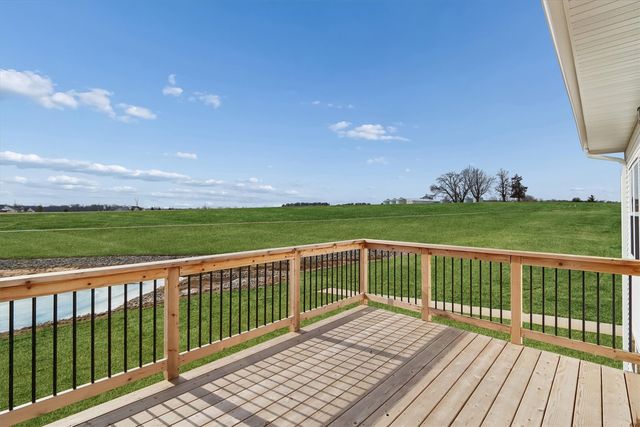 1015 Highland Trail, Solon, IA 52333