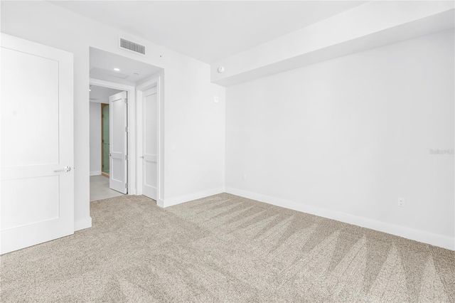 275 1ST AVE S 1608, St Petersburg, FL 33701