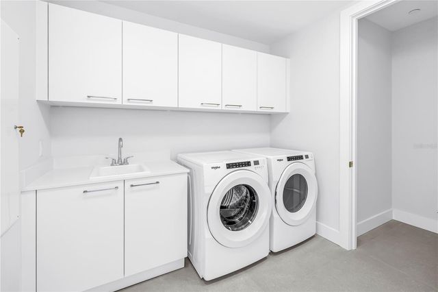 275 1ST AVE S 1608, St Petersburg, FL 33701