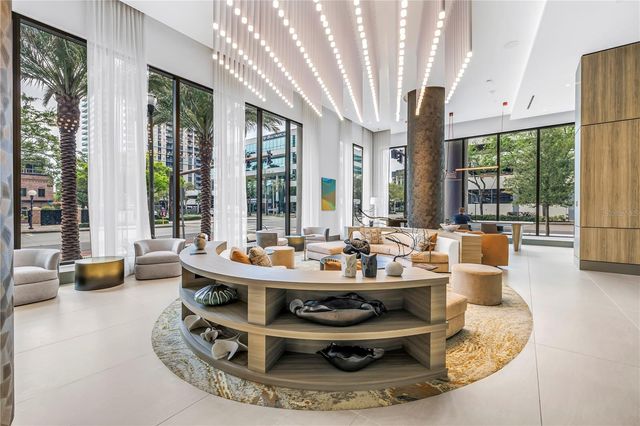 275 1ST AVE S 1608, St Petersburg, FL 33701