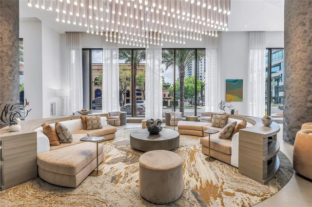 275 1ST AVE S 1608, St Petersburg, FL 33701