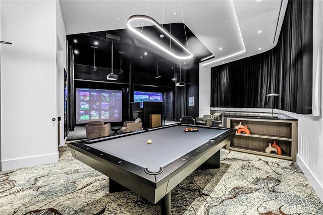 275 1ST AVE S 1608, St Petersburg, FL 33701