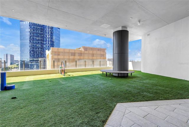 275 1ST AVE S 1608, St Petersburg, FL 33701