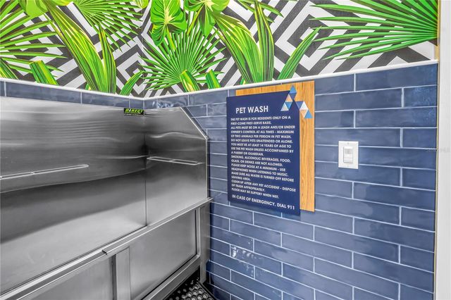 275 1ST AVE S 1608, St Petersburg, FL 33701