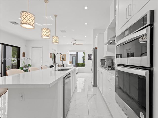 4388 NW 81st Avenue 4388, Doral, FL 33166
