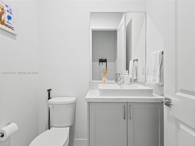4388 NW 81st Avenue 4388, Doral, FL 33166