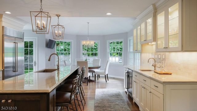 1091 Minisink Way, Westfield Town, NJ 07090